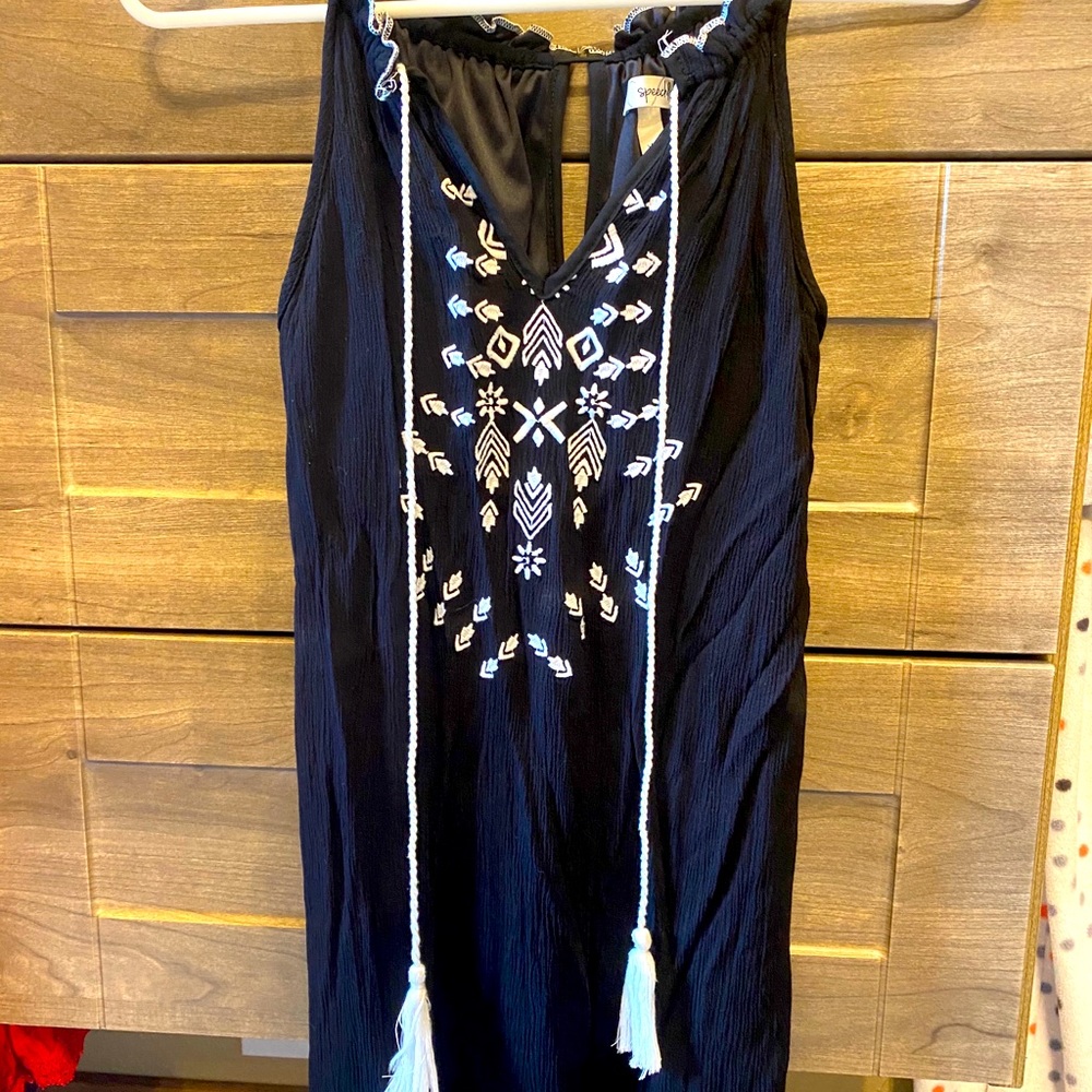 Women’s XS dress black & white with Aztec accents